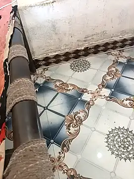 Snapshot of Pooja-guptq chatting on 11-08-25, 07:12 Pooja-guptq online show from 11-08-25, 07:12