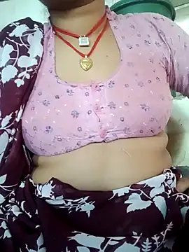 Snapshot of Nehaja33e chatting on 07-14-26, 04:50 Nehaja33e online show from 07-14-26, 04:50