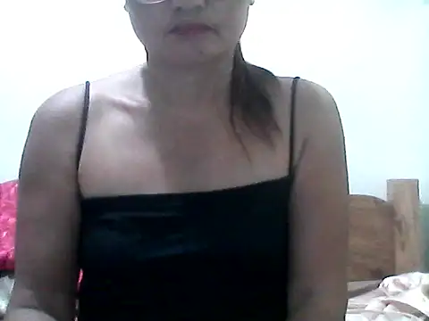 nathalie0045 online show from 06-14-26, 09:21
