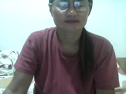 nathalie0045 online show from 07-09-26, 10:09
