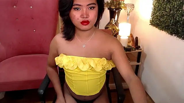 Snapshot of amazingjhanna chatting on 06-13-26, 05:49 amazingjhanna online show from 06-13-26, 05:49