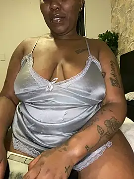fatpussydallx online show from 05-25-26, 06:06