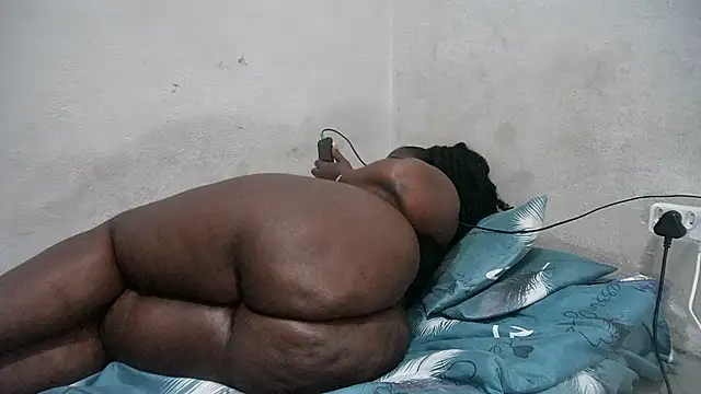 ASSQUEEN37Xx online show from 11-20-25, 07:47