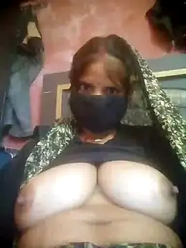 Snapshot of Jyoti_chauhan chatting on 11-09-25, 04:38 Jyoti chauhan online show from 11-09-25, 04:38