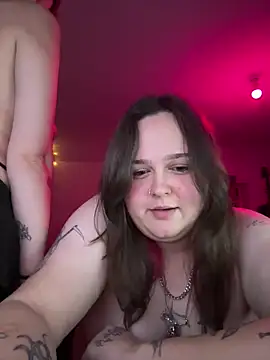 Snapshot of luno0421 chatting on 03-02-26, 01:39 luno0421 online show from 03-02-26, 01:39