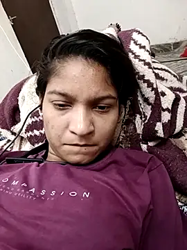 Snapshot of Hotty-sofiya chatting on 10-13-25, 04:47 Hotty-sofiya online show from 10-13-25, 04:47