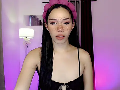 mysterious flower101 online show from 11-02-25, 03:11