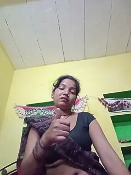 Snapshot of Seema_guptaji chatting on 06-08-26, 06:30 Seema guptaji online show from 06-08-26, 06:30