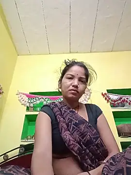 Snapshot of Seema_guptaji chatting on 05-30-26, 09:53 Seema guptaji online show from 05-30-26, 09:53