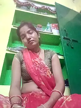 Snapshot of Seema_guptaji chatting on 04-21-26, 09:21 Seema guptaji online show from 04-21-26, 09:21
