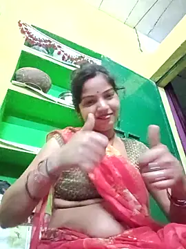 Snapshot of Seema_guptaji chatting on 05-09-26, 06:33 Seema guptaji online show from 05-09-26, 06:33