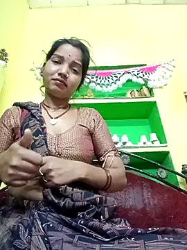 Snapshot of Seema_guptaji chatting on 04-24-26, 10:01 Seema guptaji online show from 04-24-26, 10:01