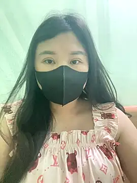 Snapshot of Blue-nice chatting on 09-18-25, 04:43 Blue-nice online show from 09-18-25, 04:43