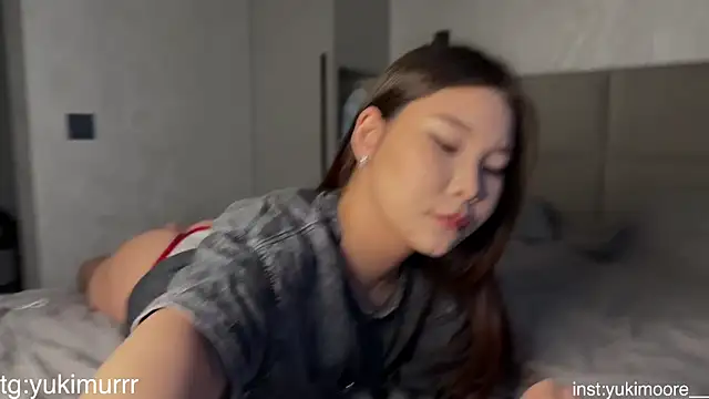 iamyuki online show from 04-12-26, 12:25