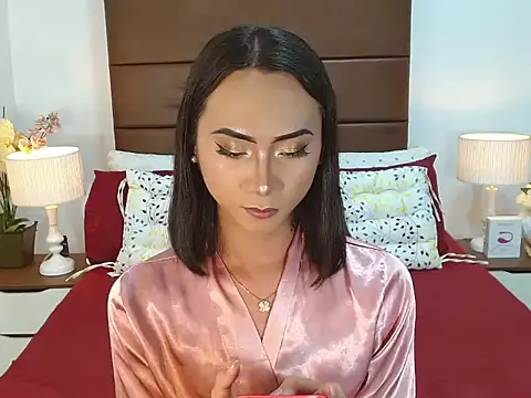 BlaireWilzon online show from 10-13-25, 12:51