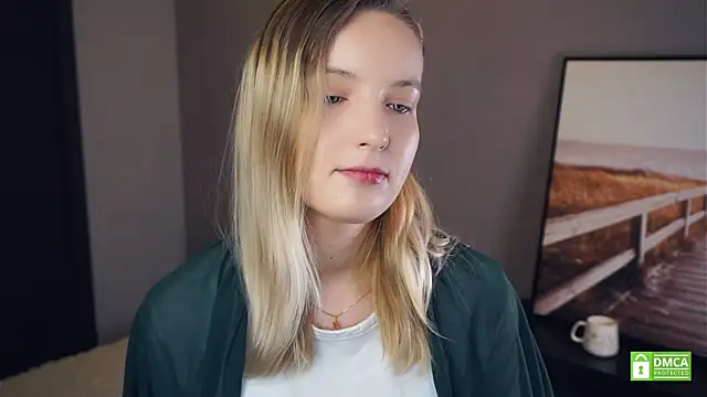 HongTomczak online show from 09-24-25, 07:04