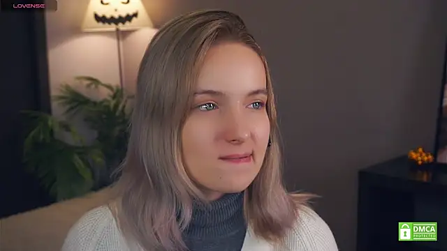 HongTomczak online show from 11-21-25, 07:51