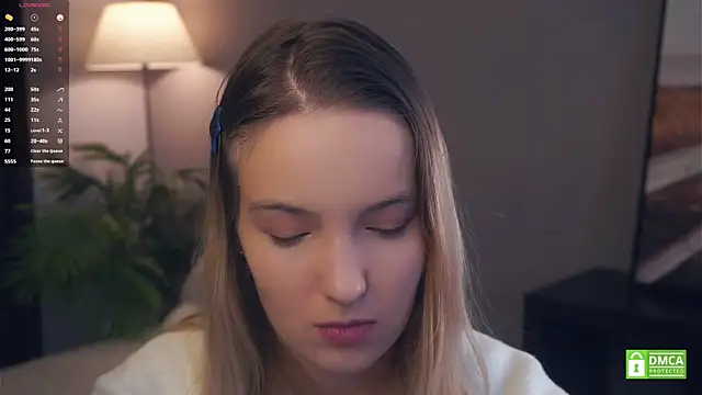 HongTomczak online show from 10-27-25, 06:25