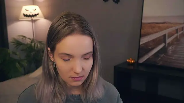 HongTomczak online show from 11-13-25, 07:23