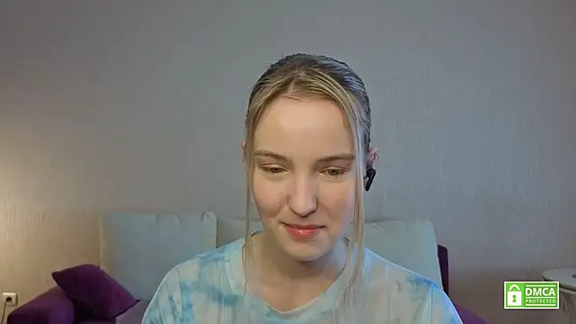 HongTomczak online show from 07-10-26, 08:14