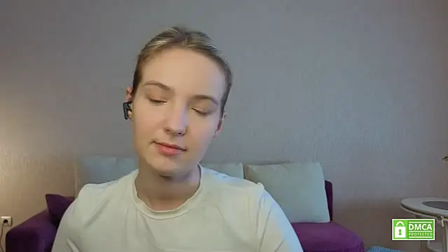 HongTomczak online show from 07-15-26, 06:20