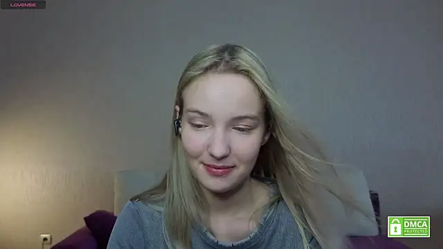 HongTomczak online show from 07-07-26, 07:45