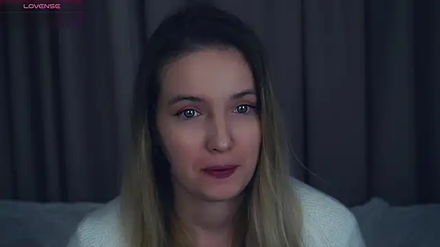 HongTomczak online show from 10-18-25, 07:32