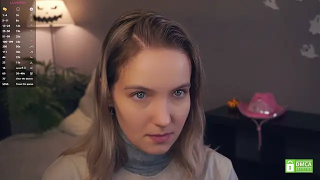 HongTomczak online show from 11-08-25, 09:24