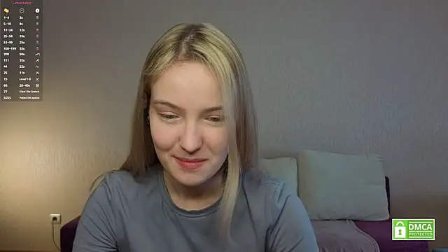 HongTomczak online show from 06-24-26, 08:02