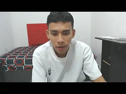 Snapshot of sebasbight chatting on 09-23-25, 08:16 sebasbight online show from 09-23-25, 08:16