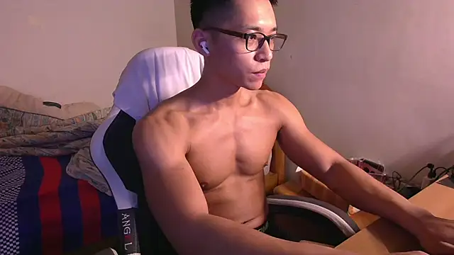 iron0401 online show from 03-25-26, 03:00