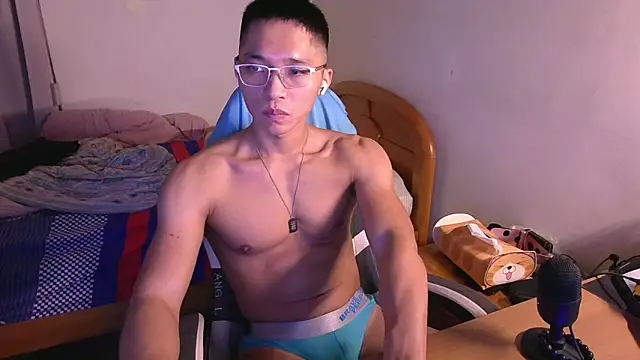 iron0401 online show from 03-21-26, 04:11