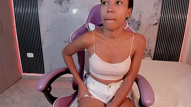 Mia Duarte1 online show from 05-06-26, 07:29