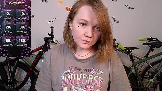 BellaMurrr online show from 10-28-25, 02:56