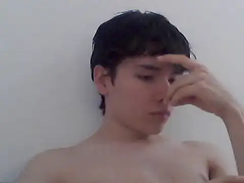 boxedtwink18 online show from 09-10-25, 08:41