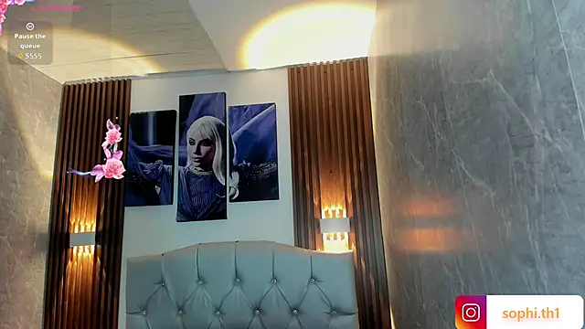 Sophi Thaylorr online show from 09-29-25, 01:06