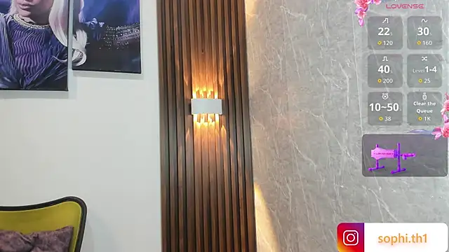 Sophi Thaylorr online show from 10-07-25, 01:01