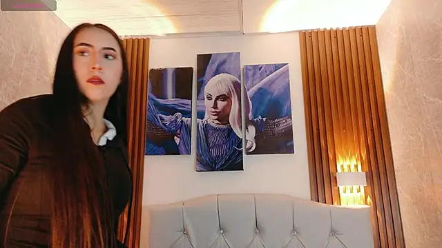 Sophi Thaylorr online show from 09-20-25, 01:05