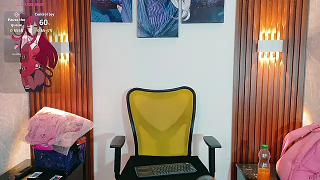 Sophi Thaylorr online show from 09-18-25, 01:25