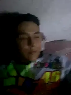 Snapshot of Jrivera22 chatting on 10-31-25, 11:11 Jrivera22 online show from 10-31-25, 11:11