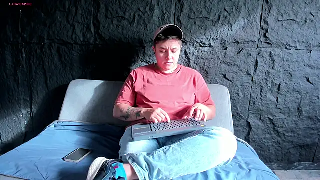 IanGilbert online show from 11-06-25, 09:08