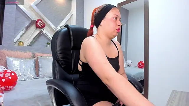 roxana santini online show from 10-03-25, 02:40