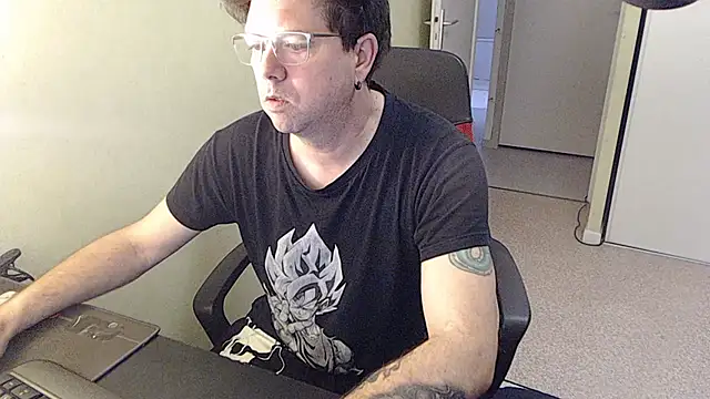 blueandwhite1 online show from 03-11-26, 07:46