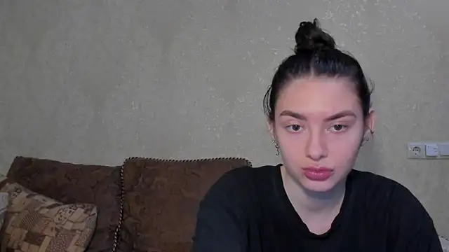 muuur fam online show from 10-01-25, 03:16