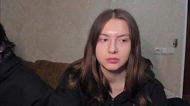 muuur fam online show from 12-17-25, 08:47