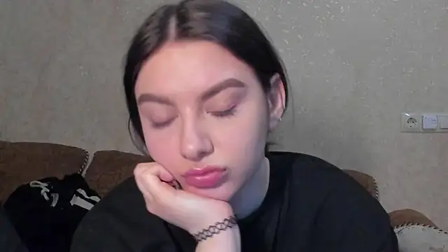 muuur fam online show from 01-06-26, 04:55