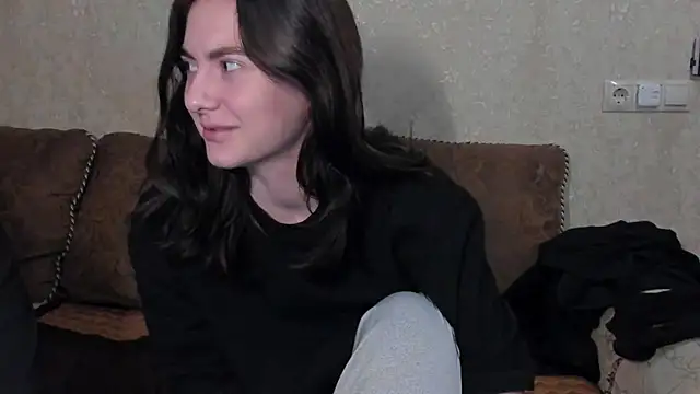 muuur fam online show from 01-10-26, 12:00