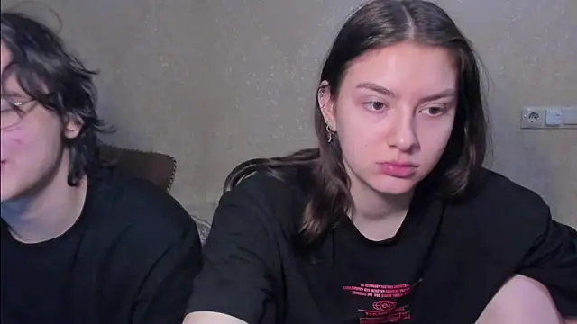 muuur fam online show from 12-16-25, 09:30