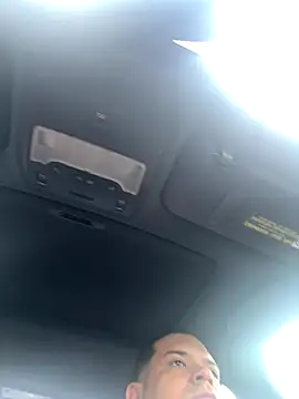 YadielPublic online show from 09-21-25, 05:07