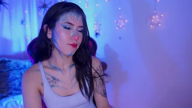  chloe moons  online show from 10-30-25, 11:12